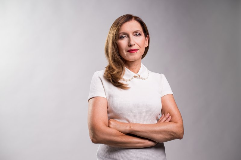 Alenka Arko, urednica in voditeljica oddaje Preverjeno (foto: Pop tv)