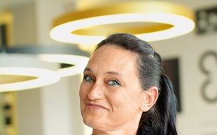 Alenka Resinovič - Reza: Ima novo službo