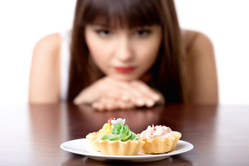 Motnje hranjenja in njihova povezanost s čustvi (foto: Shutterstock)