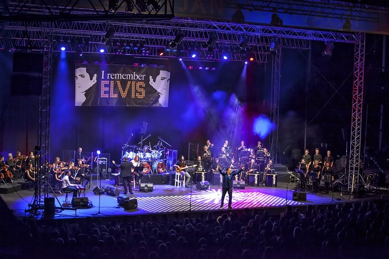 Bleščeči koncert ob 40-letnici smrti kralja rock & rolla  'I remember Elvis' (foto: Dare Brenko)