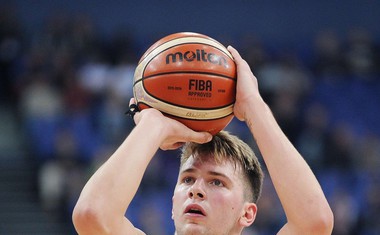 Čudežni deček Luka Dončić je naslednja velika stvar za ligo NBA