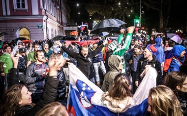 Slovensko sanjsko moštvo pred ekrane pritegnilo tudi Slovence po svetu