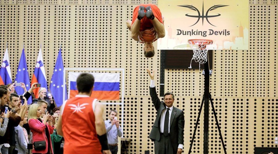 Dunking Devils od Boruta Pahorja prejeli Jabolko navdiha (foto: Dunking Devils Press)