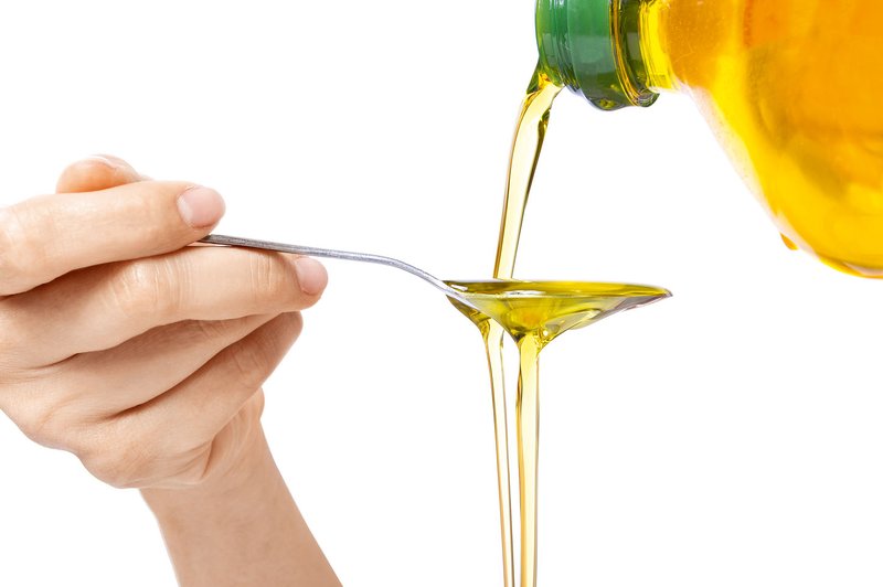 Žvrkljanje olja je starodavna ajurvedska praksa (foto: Shutterstock)