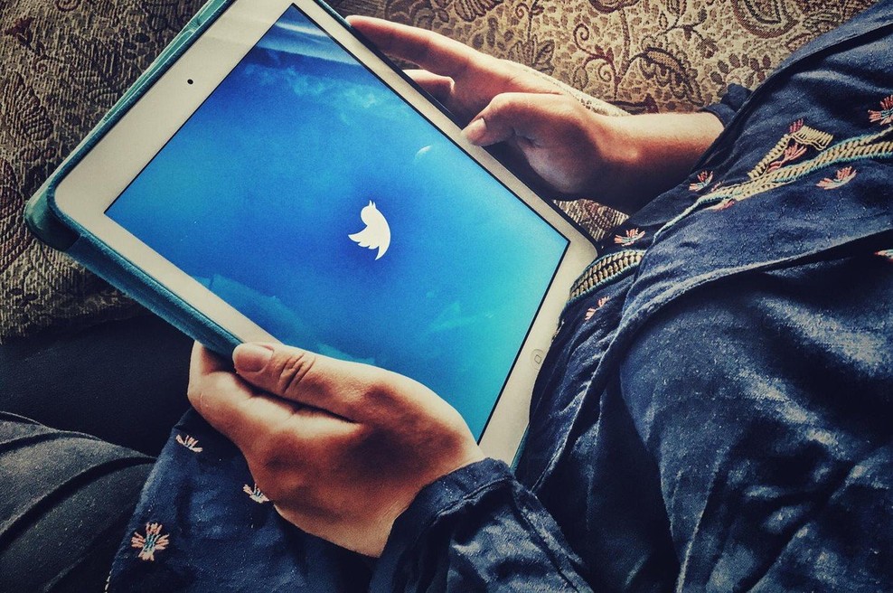 Twitter blokiral več kot 200 računov, povezanih z rusko propagando (foto: profimedia)