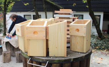 25 let Boscha v Sloveniji: vrtčevski otroci bodo zgradili 150 ptičjih hišic