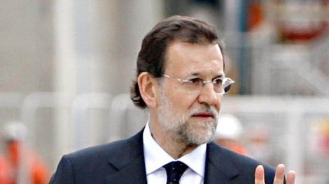 Rajoy kljub pozivom k dialogu z Barcelono ne popušča: "Španije ne bomo razdelili!"
