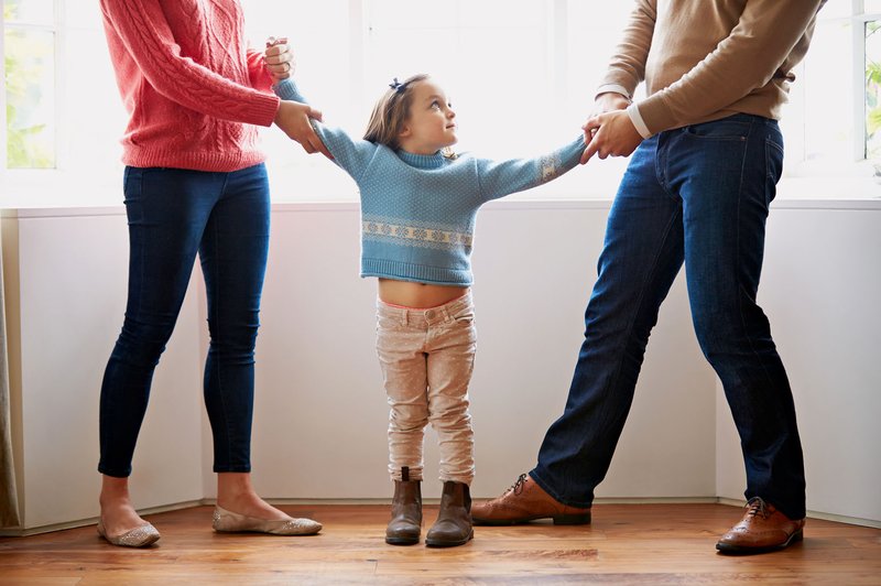 Odtujevanje otrok: "Imel te bom rad, če boš sovražil drugega starša" (foto: Shutterstock)