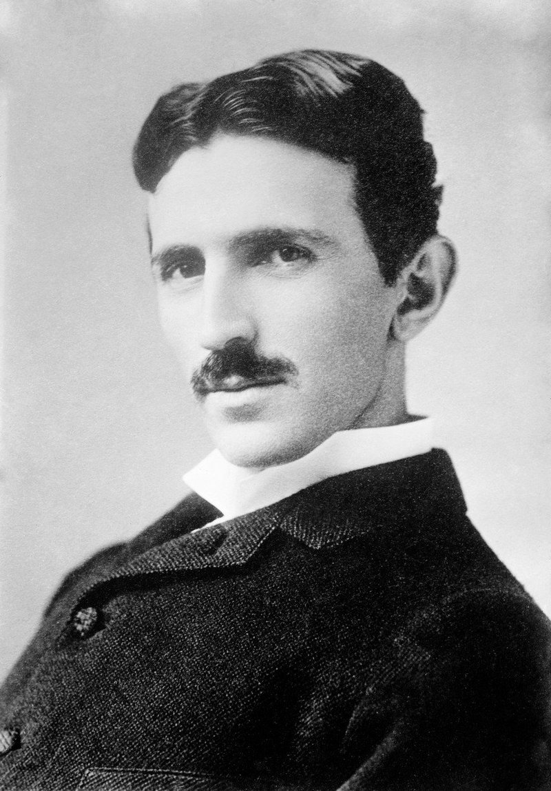 Nikola Tesla je zavrnil najlepšo žensko svojega časa, zdaj vemo zakaj in s katerimi besedami
