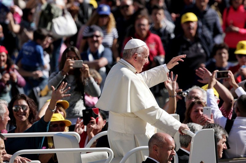 Papež opozoril, da lakota ni neozdravljiva bolezen (foto: profimedia)