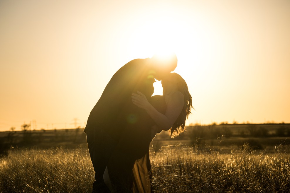 Ljubezen ni dovolj - ne bo rešila vseh vaših težav! (foto: Photo by Robert King on Unsplash)