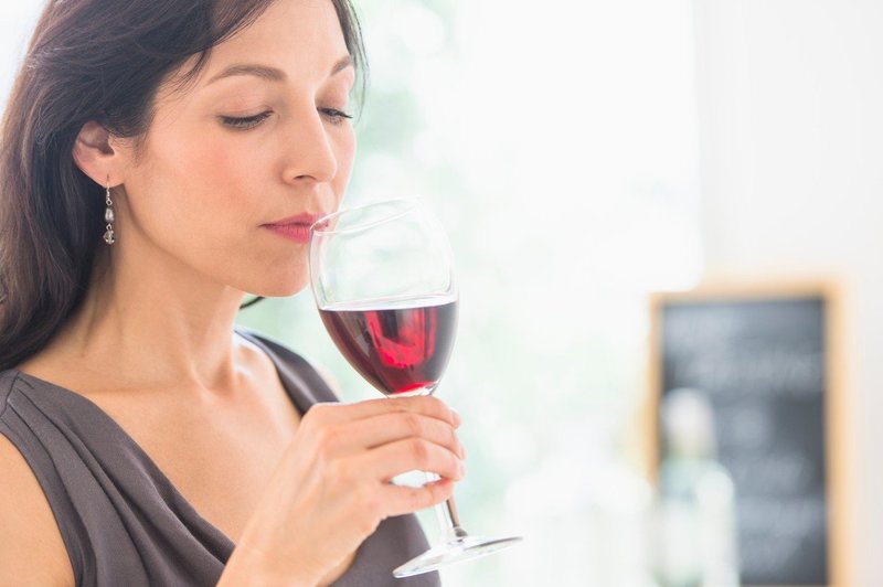 Študija razkriva: Pitje rdečega vina povečuje plodnost (foto: Profimedia)