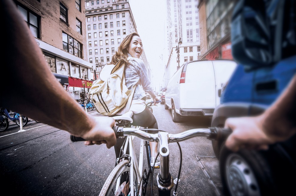 Nova urbana nega za zaščito in obenem tečaj samoobrambe za kožo! (foto: Nivea Promo)