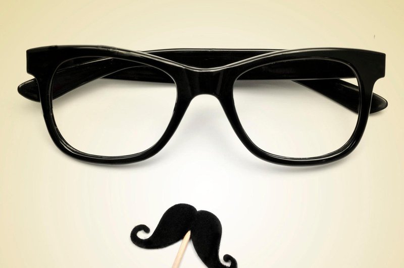 Movember, dobrodelnost in nega v času, ko si moški puščajo košato okrasje! (foto: profimedia)