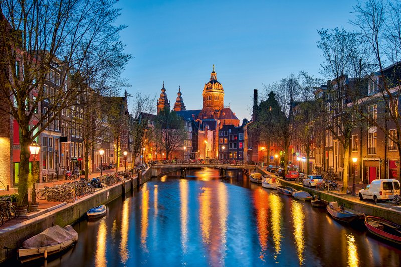 Amsterdam slovi po kanalih in družabnosti (foto: Shutterstock)