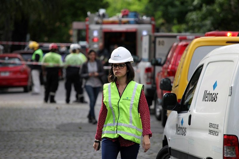 Argentina: Gasilci zrušili zid hiše, da so prišli do 490-kilogramske ženske! (foto: profimedia)