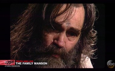 Razvpiti serijski morilec Charles Manson na smrtni postelji!