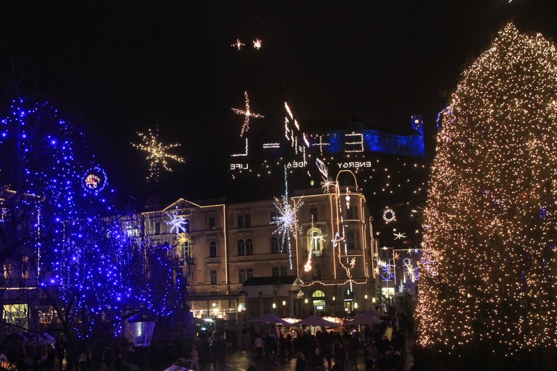 Praznične lučke 2017: Kdaj jih bodo prižgali v Ljubljani, Mariboru, Celju in ostalih slovenskih krajih (foto: Goran Antley)