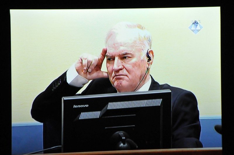 Haaško sodišče Mladića obsodilo na dosmrtno kazen (foto: Profimedia)