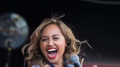 Avstralijo bo na Evroviziji predstavljala aboriginska pevka