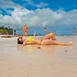 Nina Donelli: Pozimi na peščene  dominikanske plaže