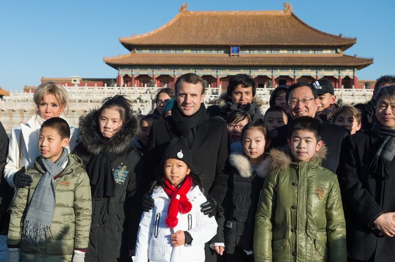 Macron se uči kitajščine, Kitajci pa navdušeni! (foto: profimedia)