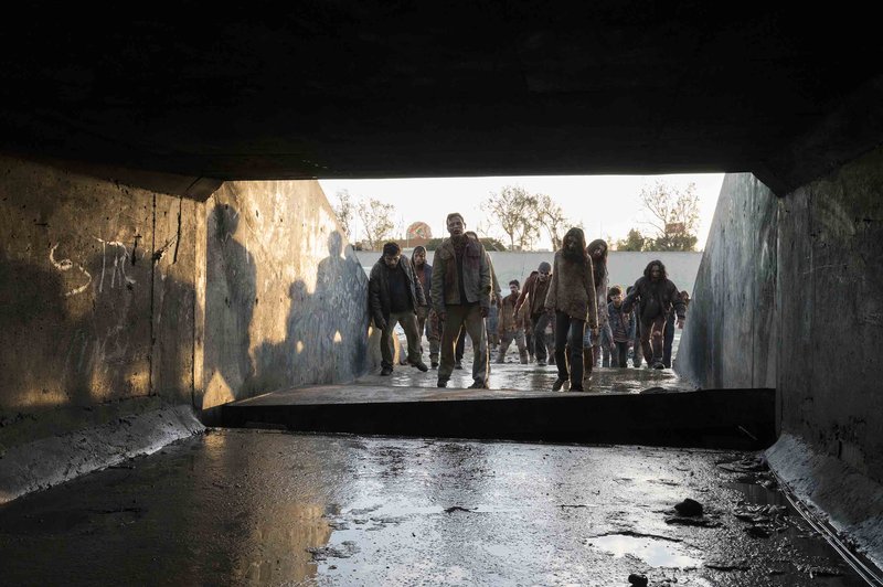 V nizkem štartu: nadaljevanje serije »Fear The Walking Dead« (foto: AMC)