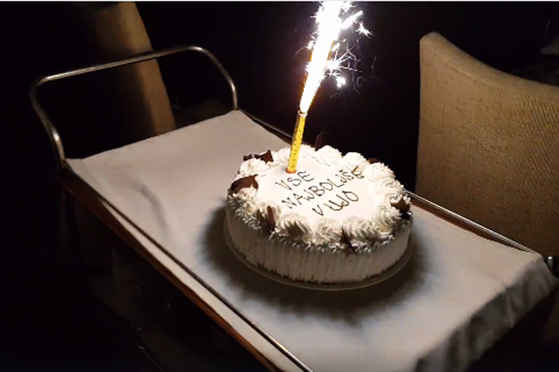 VIDEO: V LifeClass Termah Sveti Martin naši rokometaši praznovali selektorjev rojstni dan (foto: Rokometna zveza Slovenije)