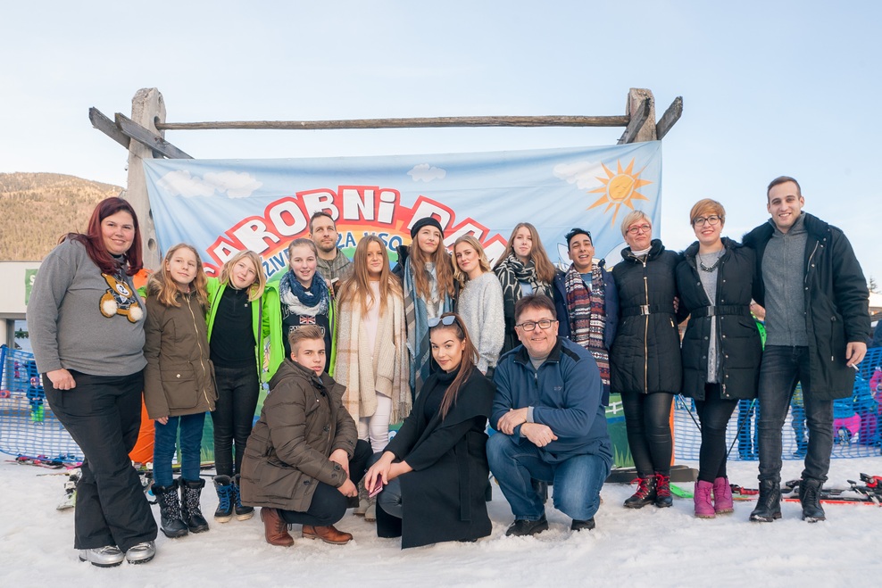 Družinsko obarvani Čarobni dan v Kranjski Gori je privabil več kot 10.000 obiskovalcev.