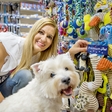 Mišo Margan Kocbek skrbi za zdravje psičke Ajše