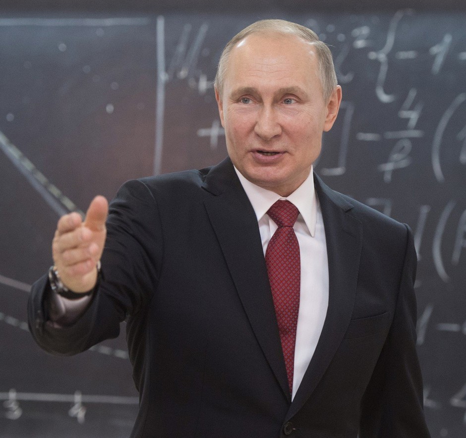 Putin načrtuje rusko alternativo Wikipediji (foto: profimedia)
