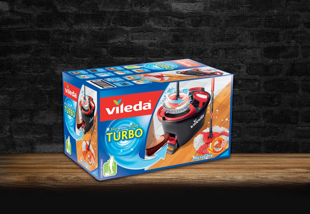 Zanimivo je sicer, da slovenski trg široke potrošnje vsako leto preplavi med 15 in 20 tisoč novih, izboljšanih ali spremenjenih izdelkov, a se po nekaterih podatkih iz prodaje v prvem letu umakne kar 80 % teh. To je le še eden od dokazov, da izdelki danes le s težavo prepričajo potrošnike, prav zato številna podjetja veliko svojega časa in truda namenjajo novostim in sledenju trendov. Z inovacijami in izboljšavami pa se z roko v roki sprehajajo tudi marketinški prijemi, ki vedno znova iščejo nove kreativne pristope k predajanju sporočila določenega podjetja. Letos je pečat prejelo 24 izdelkov v 24 kategorijah iz sektorja hitre potrošnje, ki zaobjema kategorije od hrane, pijače do izdelkov za osebno nego, gospodinjskih pripomočkov, izdelkov za gospodinjstvo ... Izdelke vam predstavljamo v nadaljevanju.