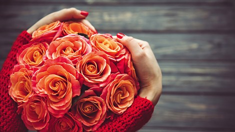 Valentinovo - praznik, odet v rože