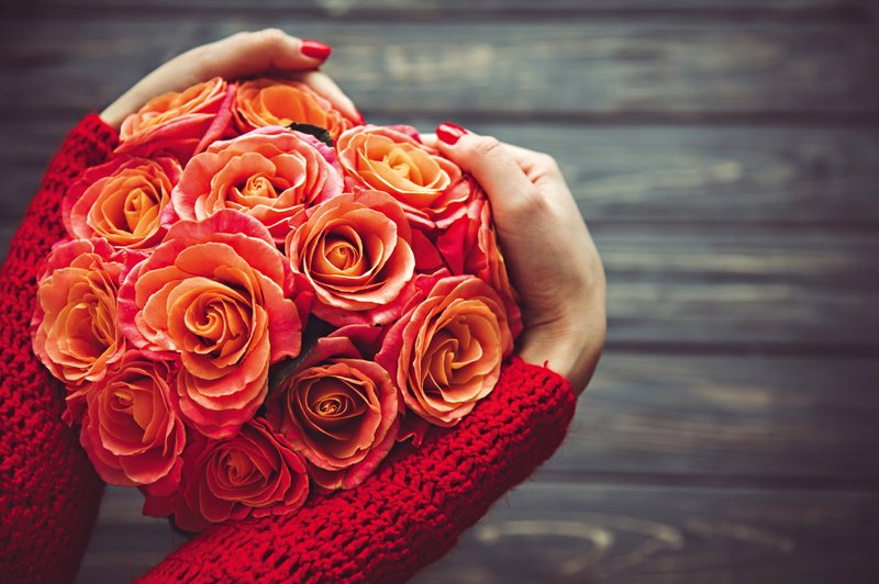 Valentinovo - praznik, odet v rože (foto: Shutterstock)