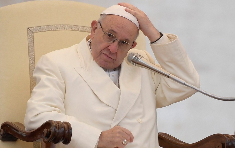 Papež obnovil posebno komisijo za boj proti spolnim zlorabam (foto: profimedia)