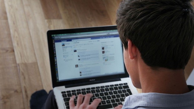 Najpogostejši razlogi zakaj potrdimo in zakaj odstranimo Facebook prijatelje (foto: Profimedia)