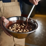 Čokolada čarobnega okusa z veliko odgovornosti do okolja in pridelovalcev (foto: Hofer Press)