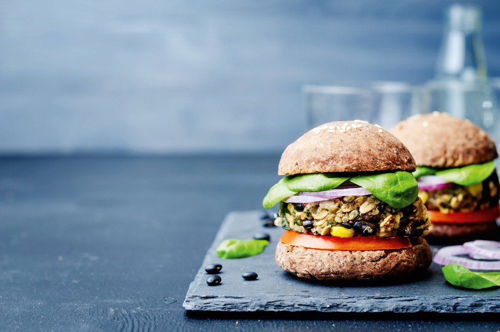 Resnične zgodbe: Kako je živeti kot vegan? (foto: Shutterstock)