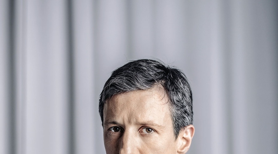 Boštjan Narat (glasbenik in doktor filozofije): Človek po naravi ni heroj (foto: Peter Giodani)