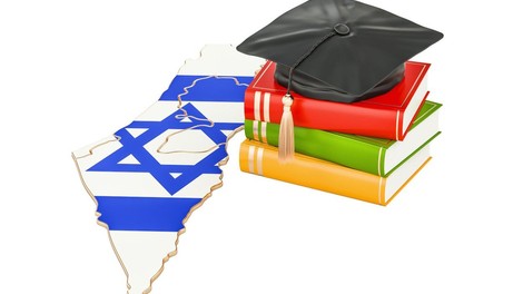 Najstarejši študent v Izraelu ima 88 let in že šest diplom