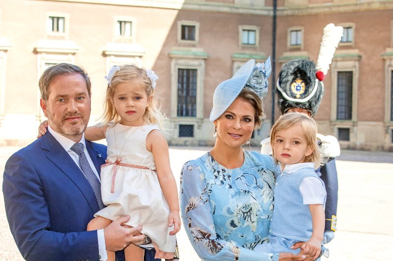 Princesa Madeleine povila tretjega otroka – princesko (foto: Profimedia)