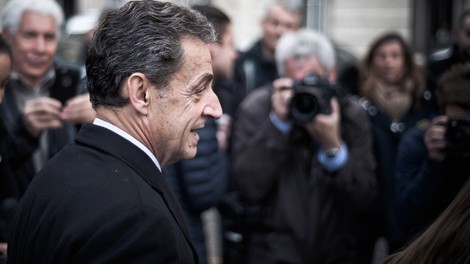 Nicolas Sarkozy obtožen pasivne korupcije! Noč preživel v priporu!