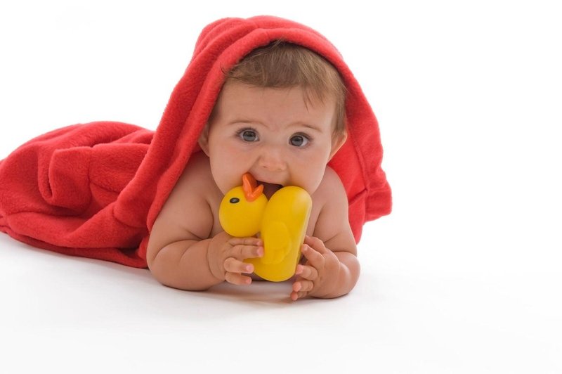Znanstveniki razkrili 'temno plat' sicer prisrčnih igrač za otroško kopel (foto: profimedia)