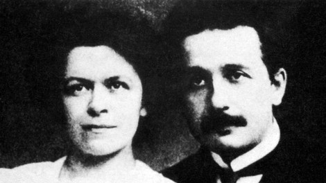 Slavenka Drakulić s knjigo o žalostni usodi genialne znanstvenice - prve žene Alberta Einsteina!