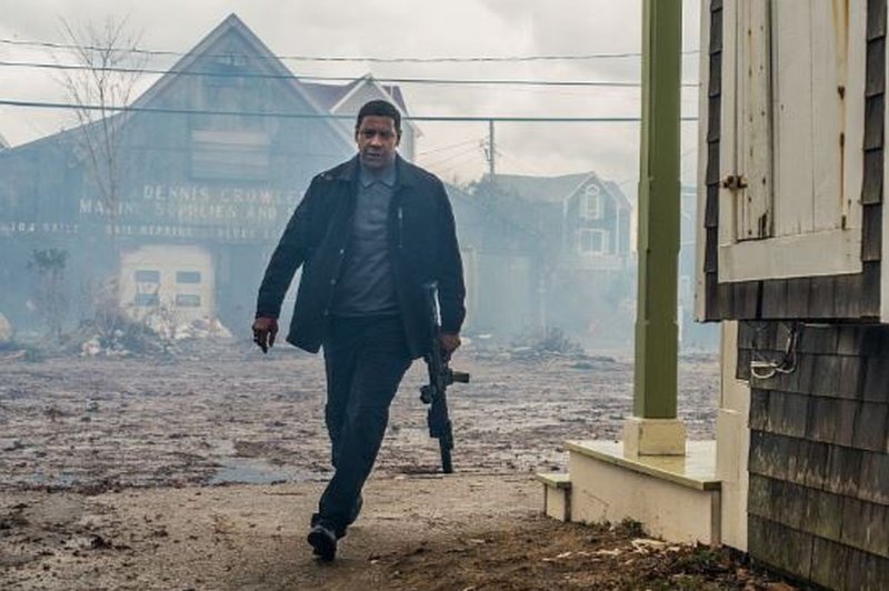 Denzel Washington s Pravičnikom 2 v prvem filmskem nadaljevanju svoje kariere (foto: continental )