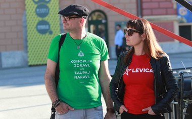 Foto s shoda Marihuana marš v Ljubljani!