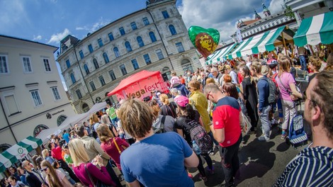Vegafest na ljubljanskem Pogačarjevem trgu