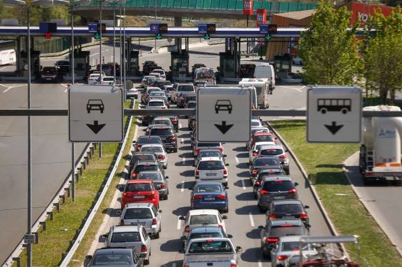 Na Hrvaškem začele veljati precej strožje kazni za prometne prekrške (foto: Anže Malovrh/STA)