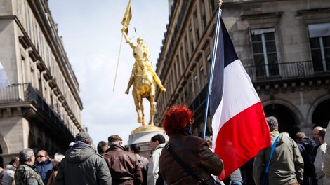 V Parizu je ob prvomajskih demonstracijah prišlo do izgredov