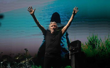 Več tisoč Slovencev ni želelo zamuditi spektakla Rogerja Watersa v Areni Zagreb!